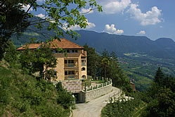 Appartementhaus am Waalweg in Riffian bei Meran